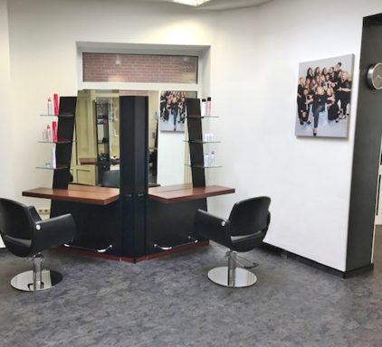 Friseur ebenerdig, leicht erreichbar, Parkplätze